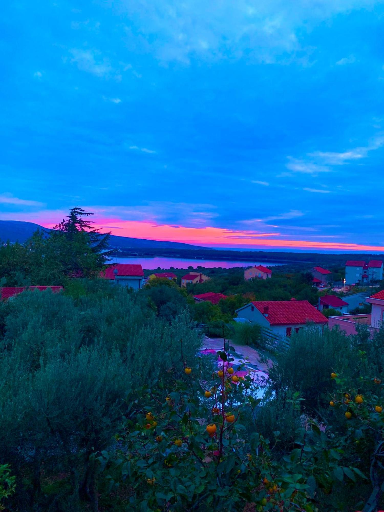 Lili Apartments, Sv Dunata 18 Kornić Exteriér fotografie