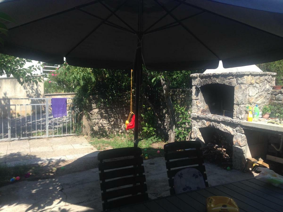 Lili Apartments, Sv Dunata 18 Kornić Exteriér fotografie
